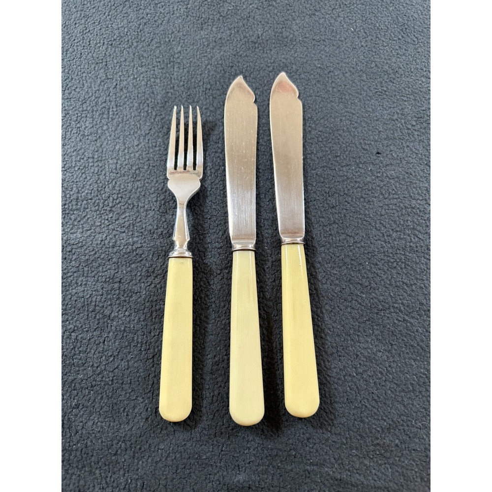 Mappin & Webb Princes Plate Fish Knives and Fork Set Vintage Silverplate Cream